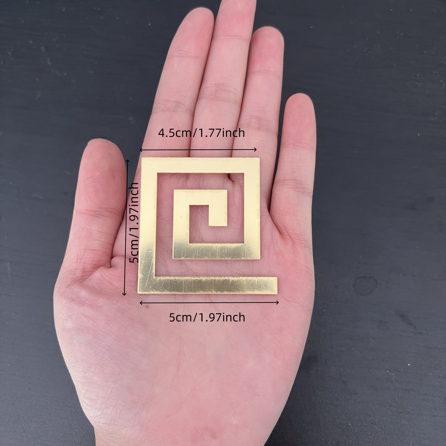 20pcs Acrylic Self-Adhesive Mirror-Like Wall Stickers – Glossy Golden Decorative Set for Home & Office