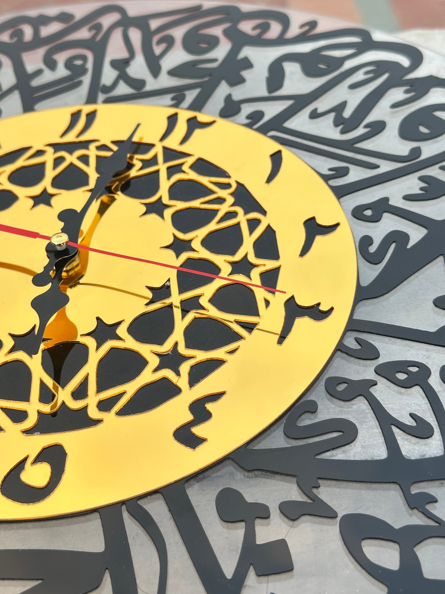 Premium Surah Ikhlas Acrylic Wall Clock – 4mm Gloss Finish | Luxury Islamic Home Decor