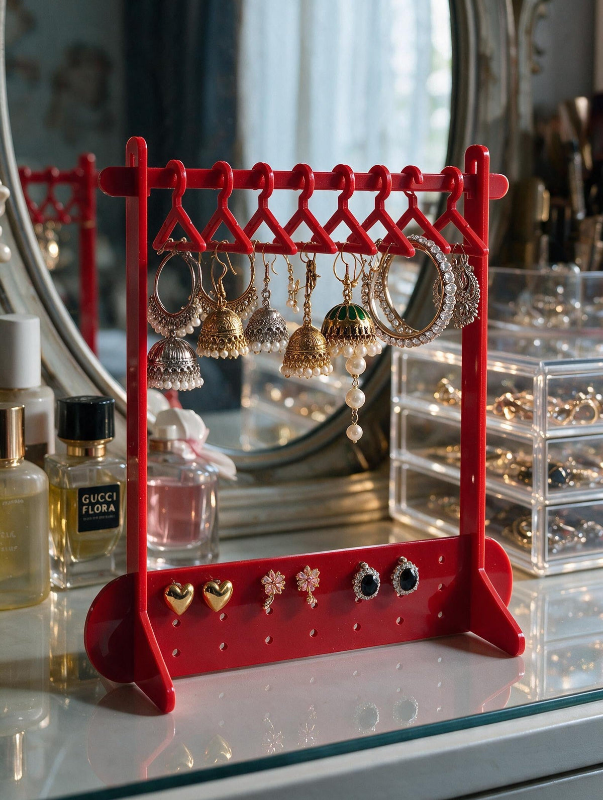 Elegant Acrylic Jewelry Organizer – with mini hangers