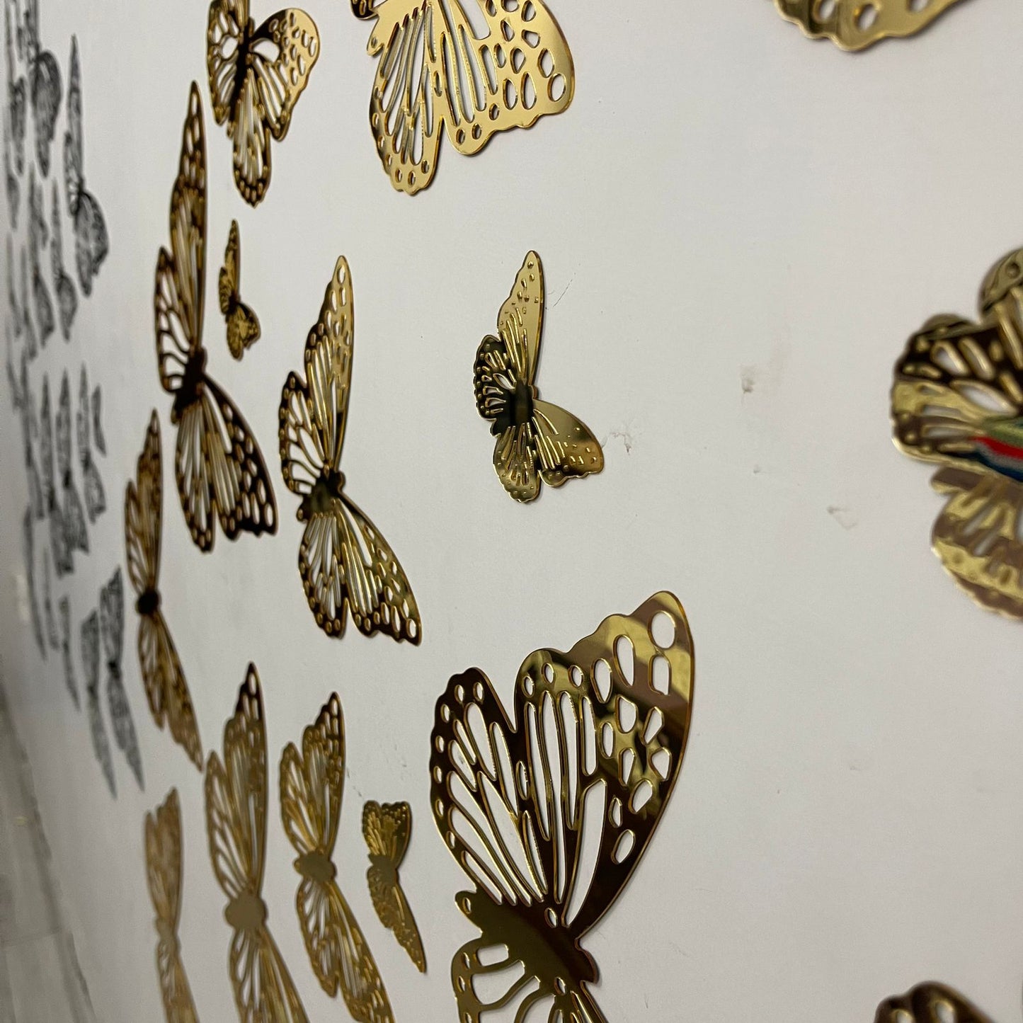 Acrylic Mirror Butterfly Wall Decor – Modern Home Decoration Set