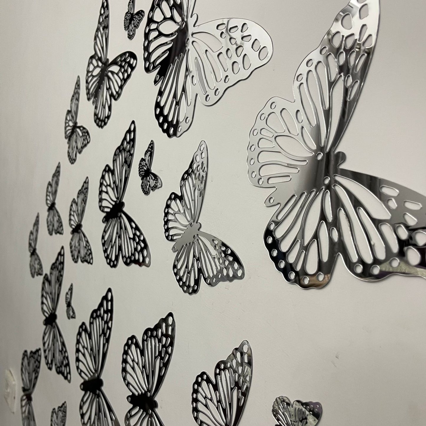 Acrylic Mirror Butterfly Wall Decor – Modern Home Decoration Set