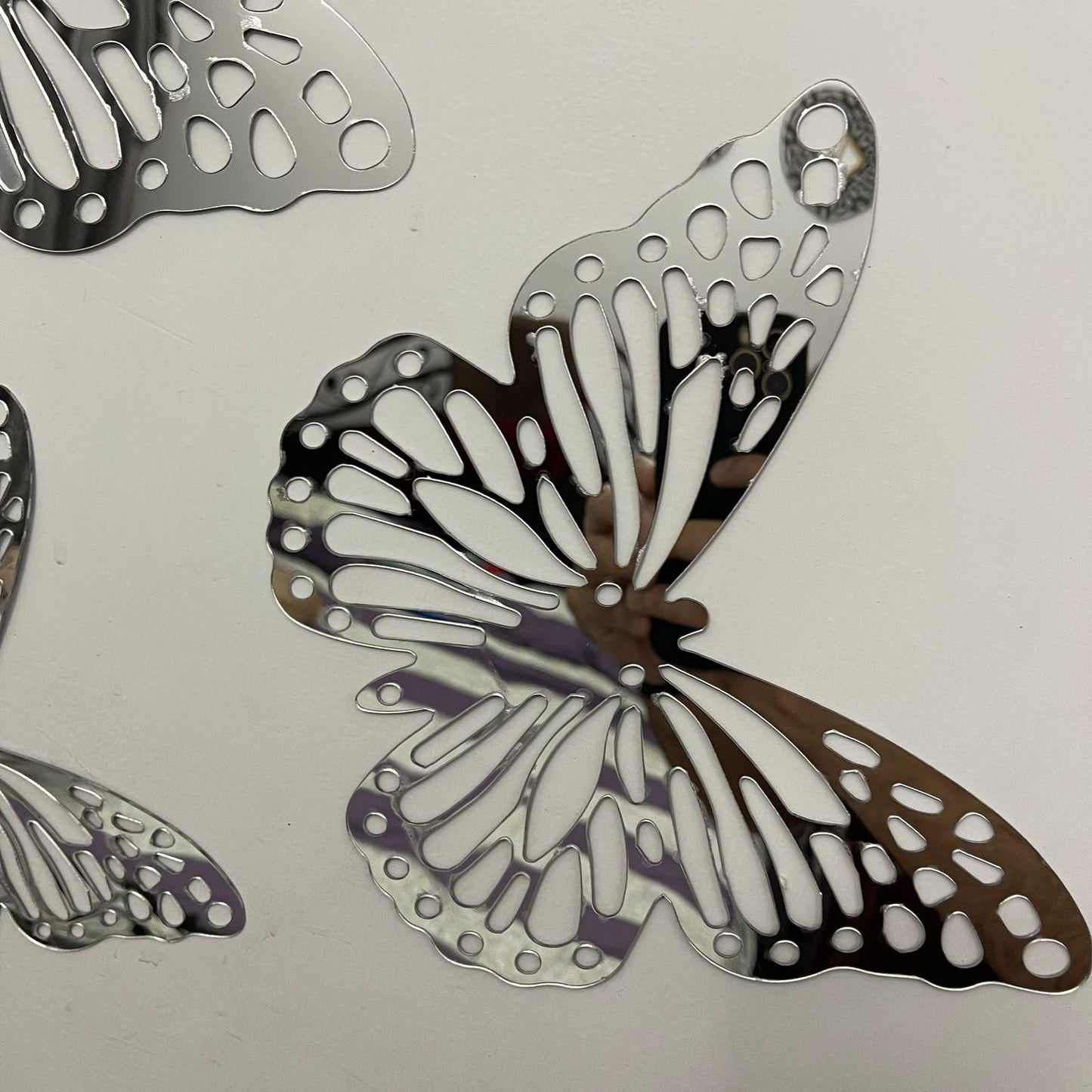 Acrylic Mirror Butterfly Wall Decor – Modern Home Decoration Set